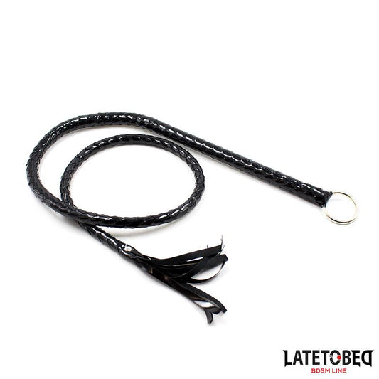 Latigo Negro Brillante 138cm