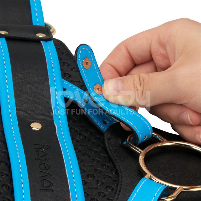 Arnes con Dildo con Vibracion 85